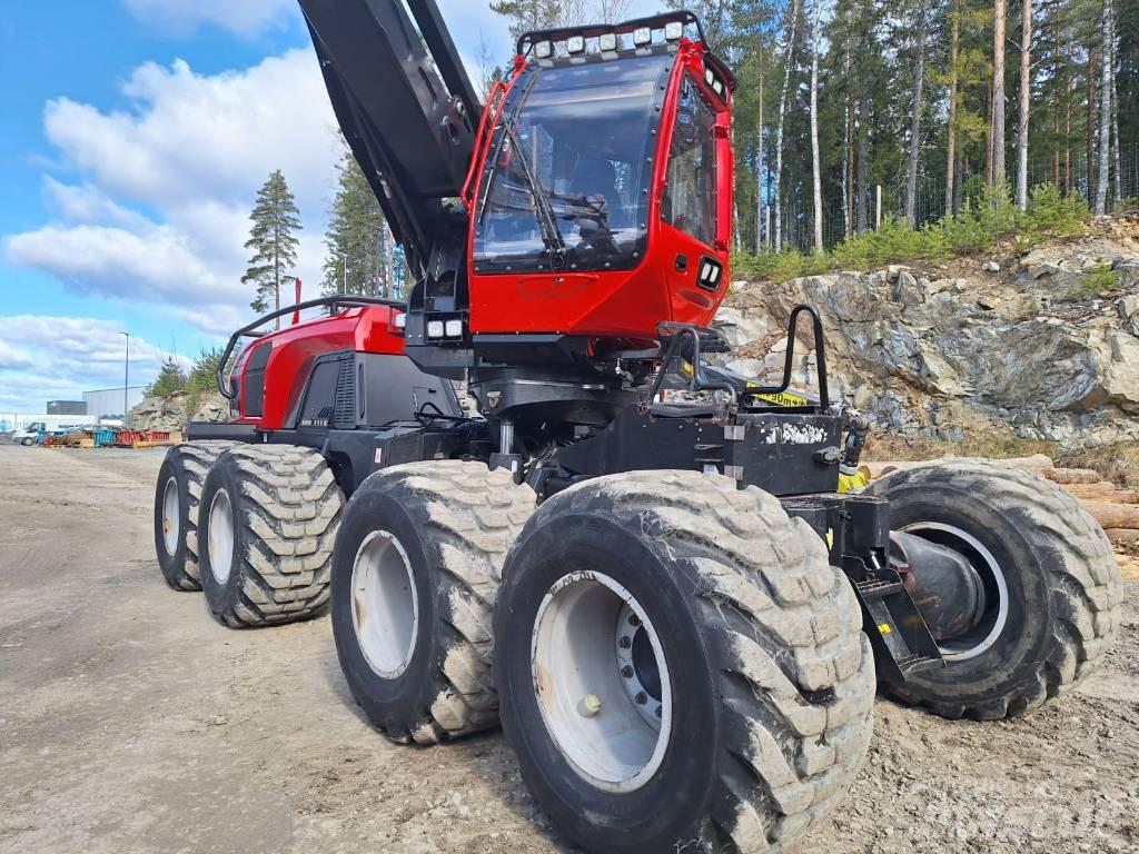 Komatsu 931 XC Harversteri