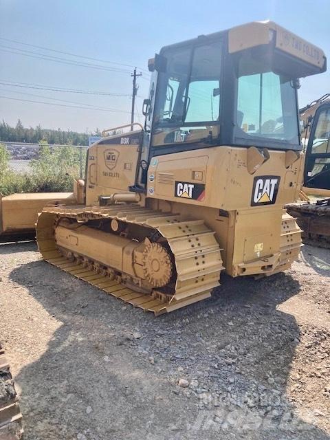 CAT D 3 K LGP Buldožeri gusjeničari