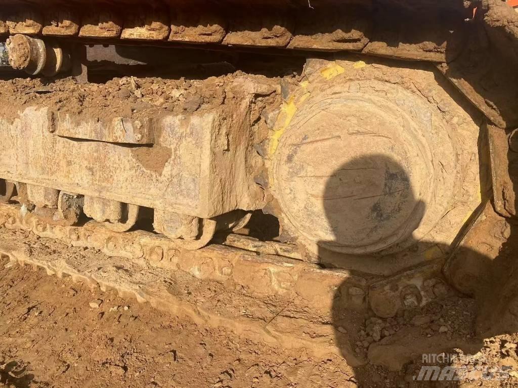 Doosan DX 300 LC Bageri gusjeničari