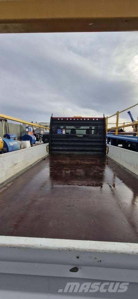 Ford Transit 350 Kiperi