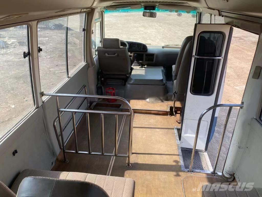 Toyota Coaster Bus Mini autobusi