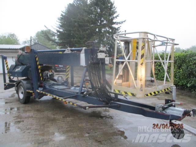 Denka-Lift DL 25 Teleskopske podizne platforme