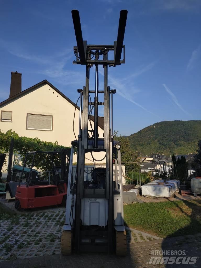 Still RX 20-20 Električni viličari