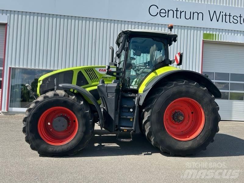 CLAAS Axion 960 Traktori