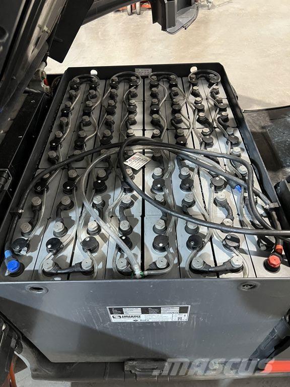 Linde E30-01 Električni viličari