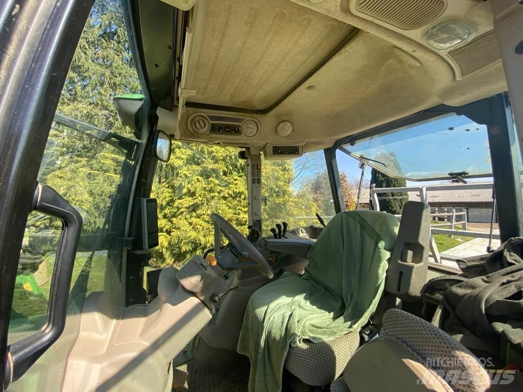 John Deere 5100 R Traktori