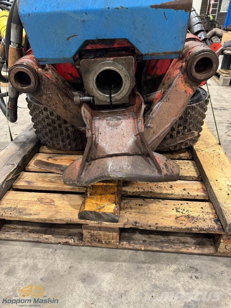 Valmet 960 Glave za kombajne