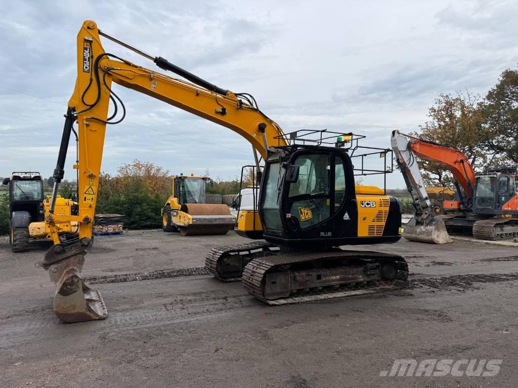 JCB JS 130 LC Bageri gusjeničari