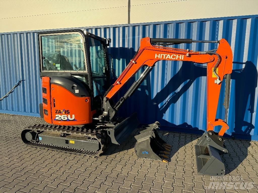Hitachi ZX 26 U-6 Mini bageri <7t