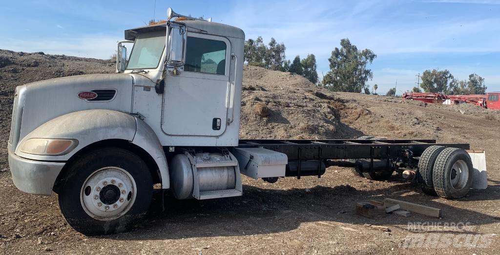Peterbilt 335 Kiper kamioni