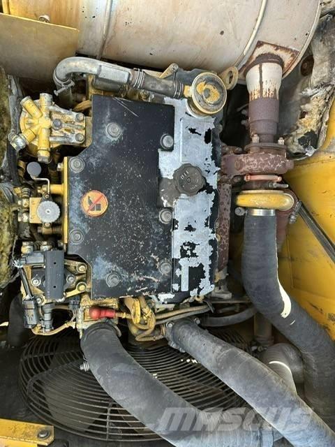 CAT 315 D Bageri za manipuliranje materijalom / otpadom