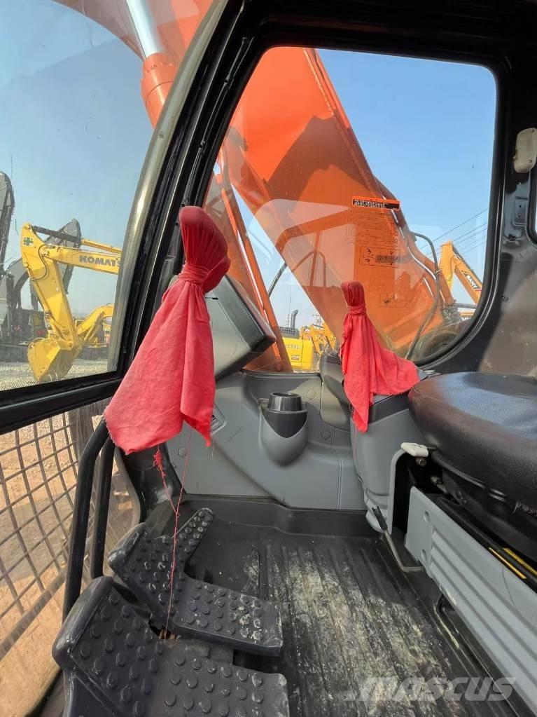 Hitachi ZX 160 Bageri gusjeničari