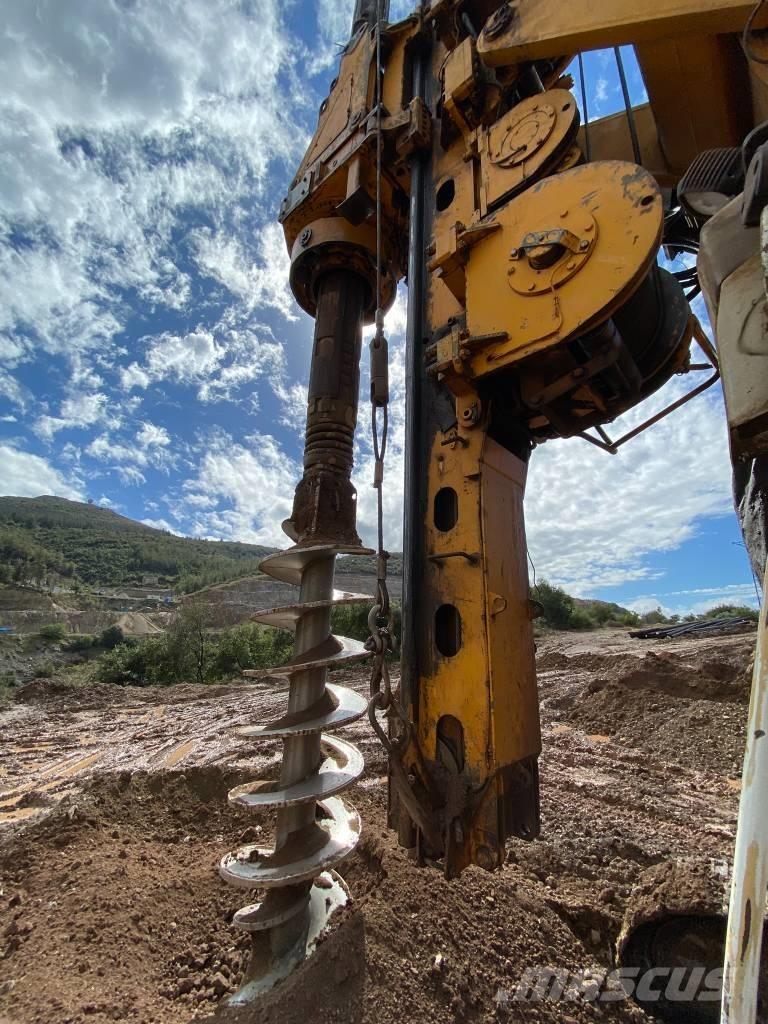 Bauer BG 24 H Teške bušilice