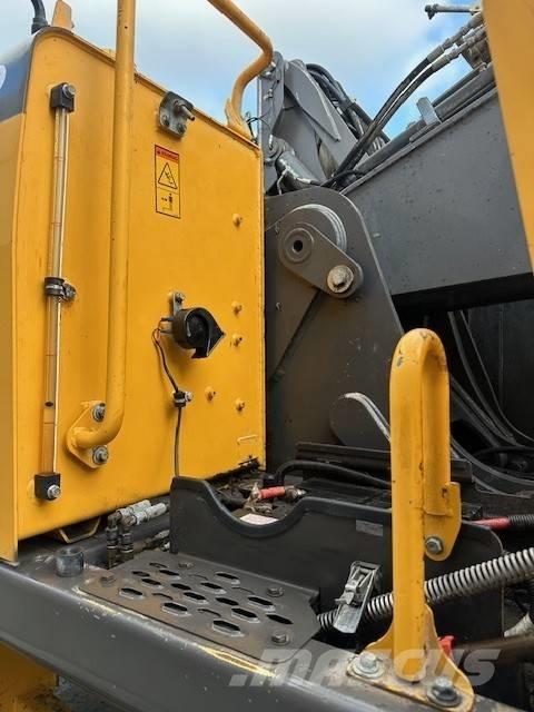 Volvo EW210D MH Bageri za manipuliranje materijalom / otpadom