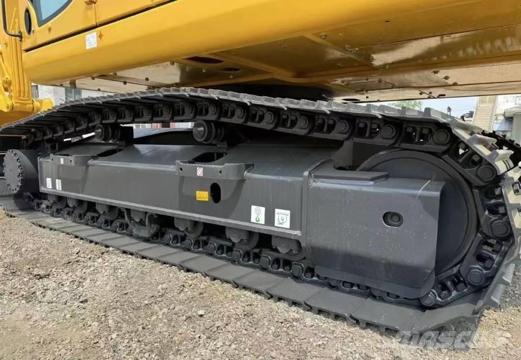 Komatsu PC 200-8 Bageri gusjeničari