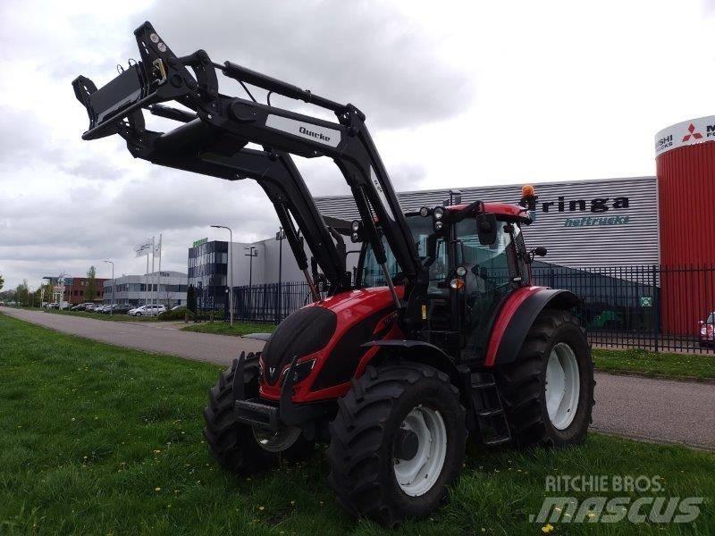 Valtra A 114 HT4 Traktori