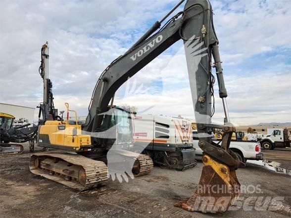 Volvo EC220DL Bageri gusjeničari