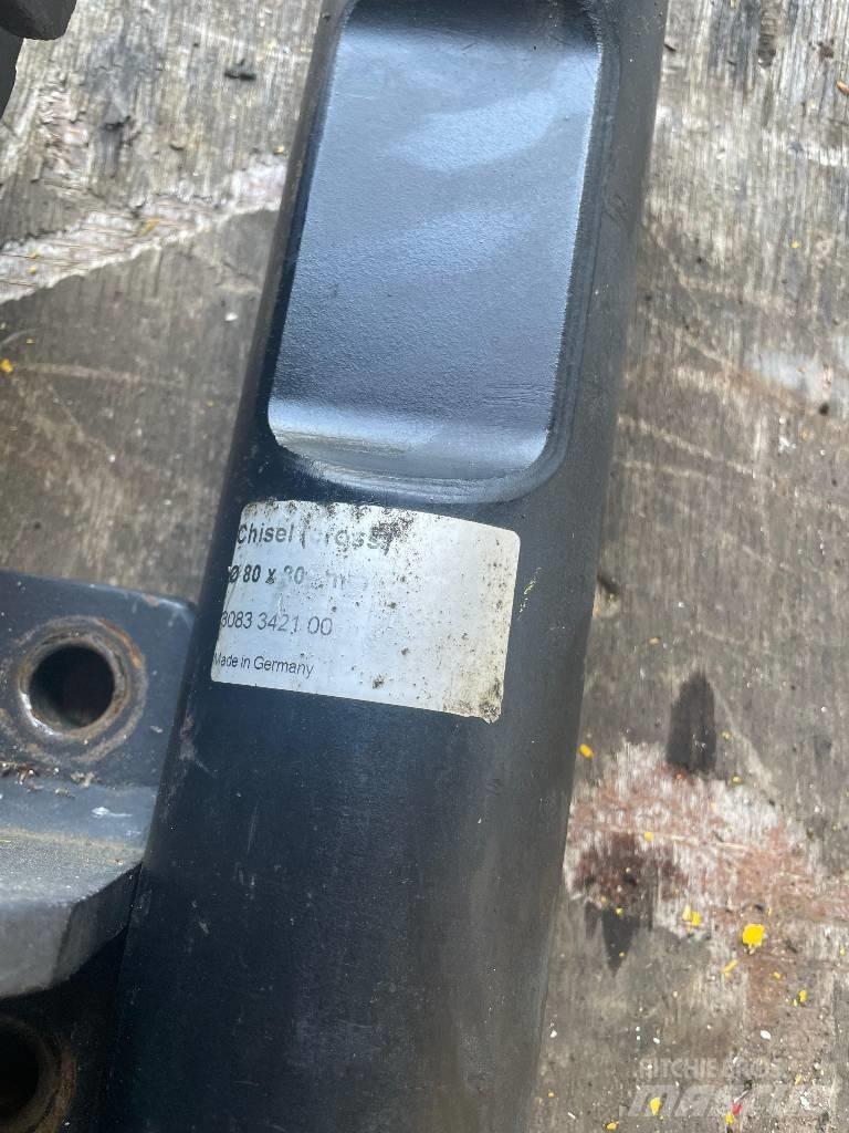 Atlas Copco SB 300 Čekići