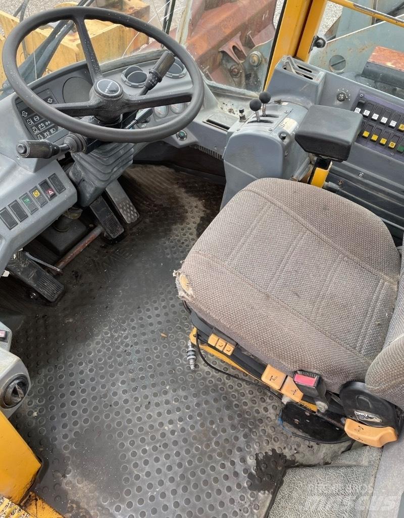 Volvo L120C Utovarivači na kotačima