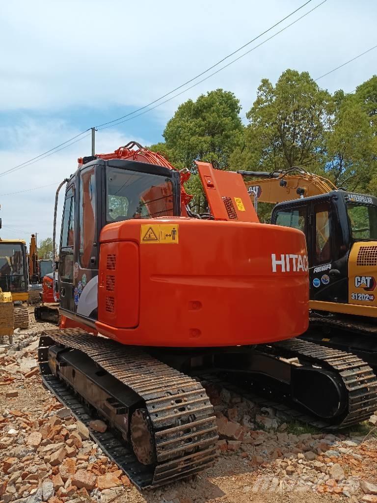 Hitachi ZX 135 Bageri gusjeničari