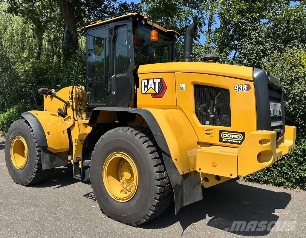 CAT 938M Utovarivači na kotačima
