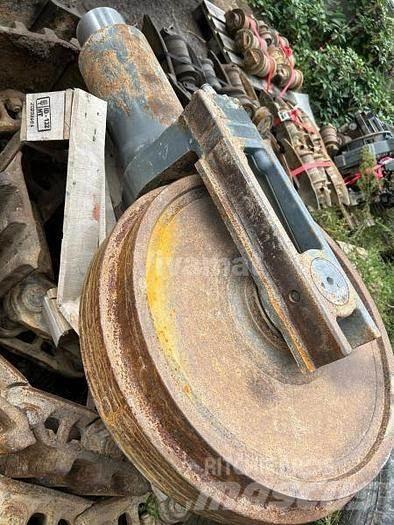 Liebherr R954CHD Gume, kotači i naplatci