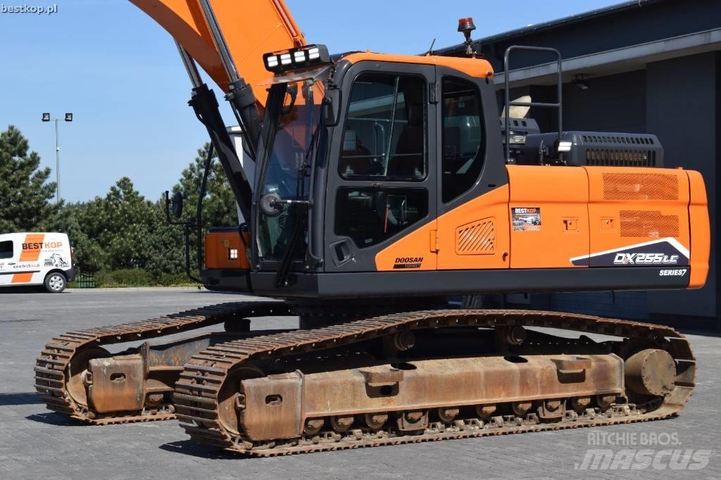 Doosan DX 255 LC-7 Bageri gusjeničari