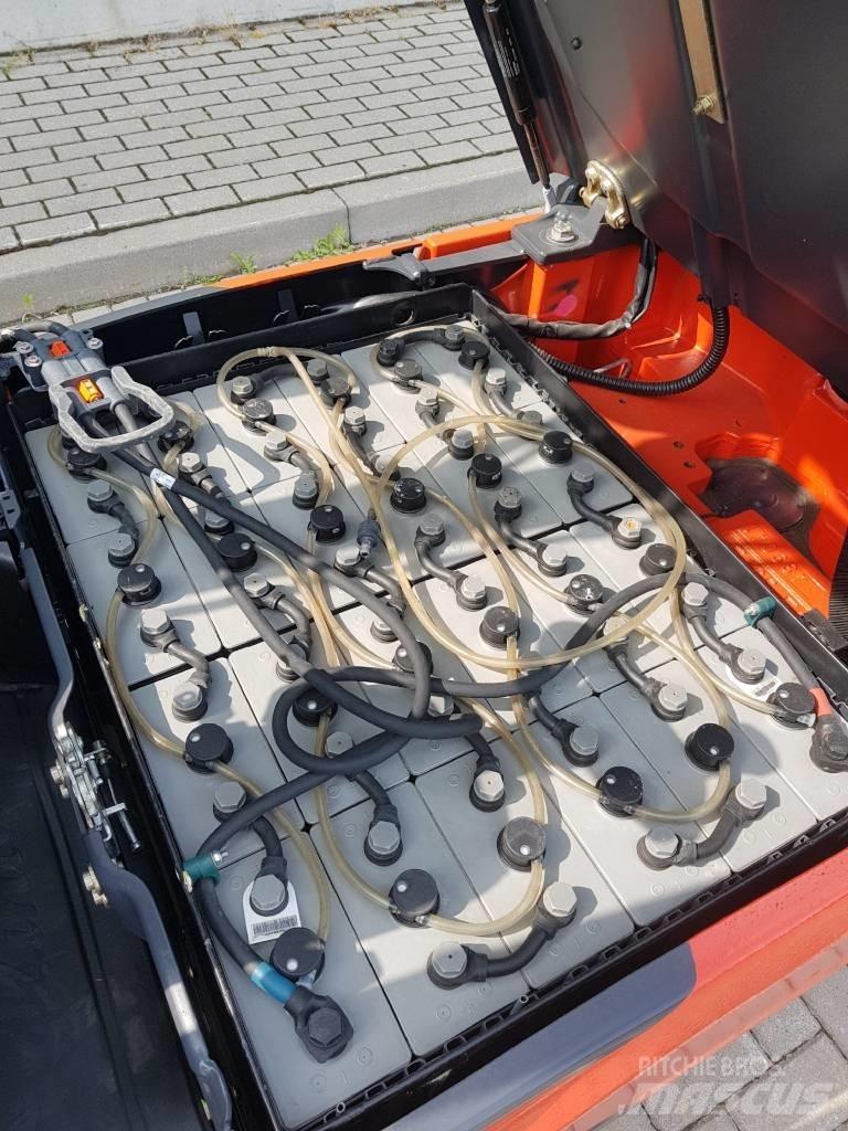 Linde E18 Električni viličari