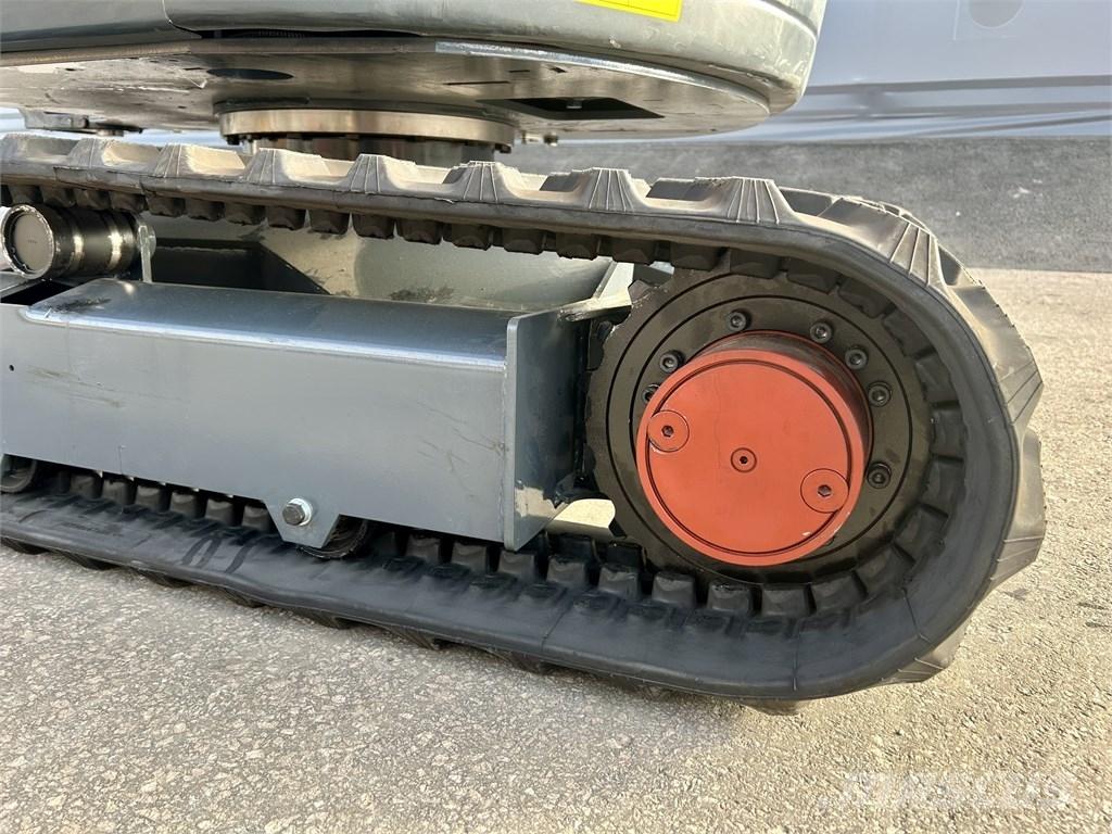 JPC HT25 HYTILLÄ Mini bageri <7t