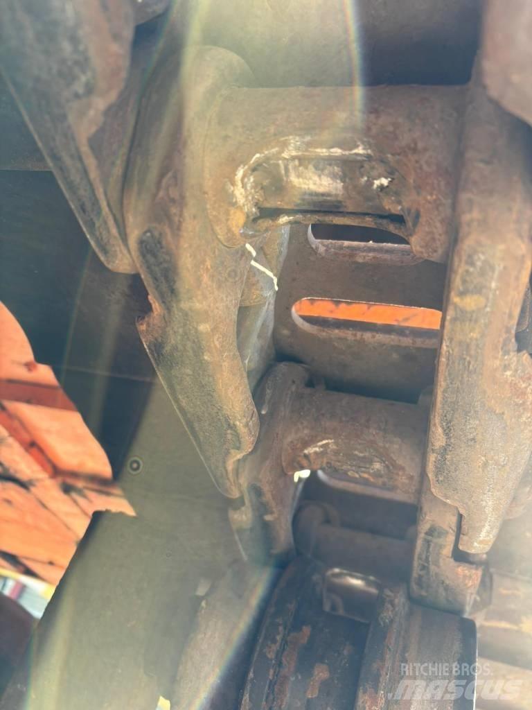 Doosan DX225LC Bageri gusjeničari
