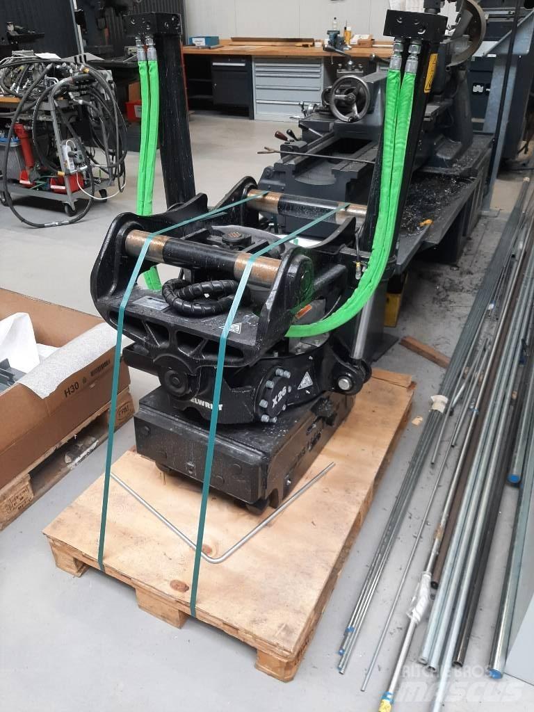 Steelwrist X26 S70 Bageri gusjeničari