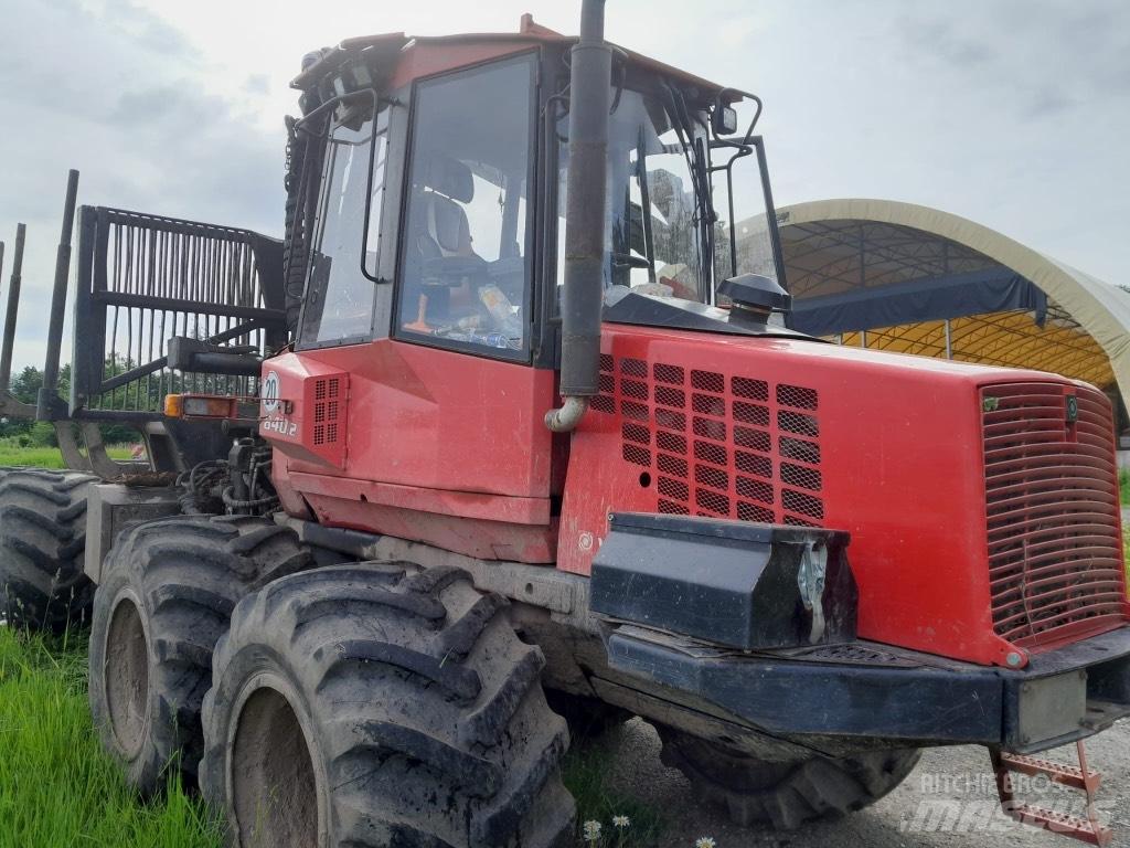 Valmet 840.2 Forvarderi