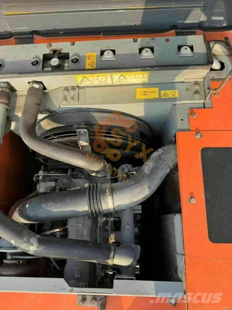 Hitachi ZX 200 Bageri gusjeničari