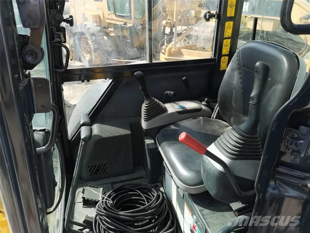 Komatsu PC35 Mini bageri <7t