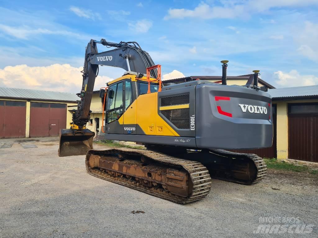 CAT 320 FL Bageri gusjeničari