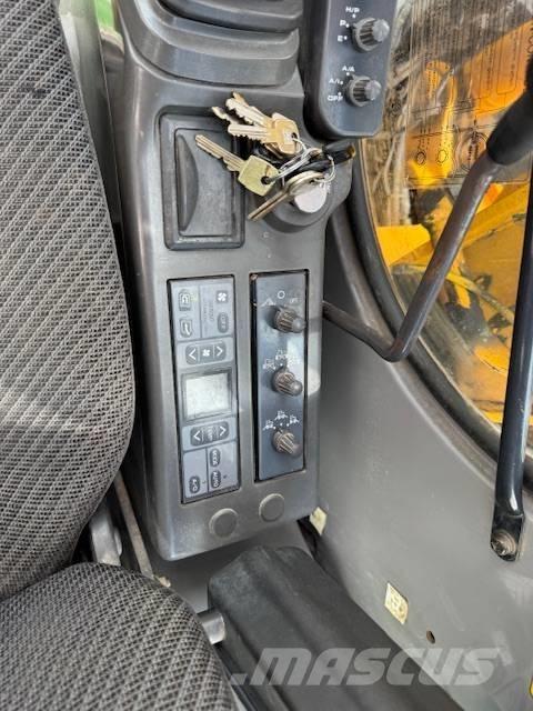 Hitachi ZX 130 W Bageri na kotačima