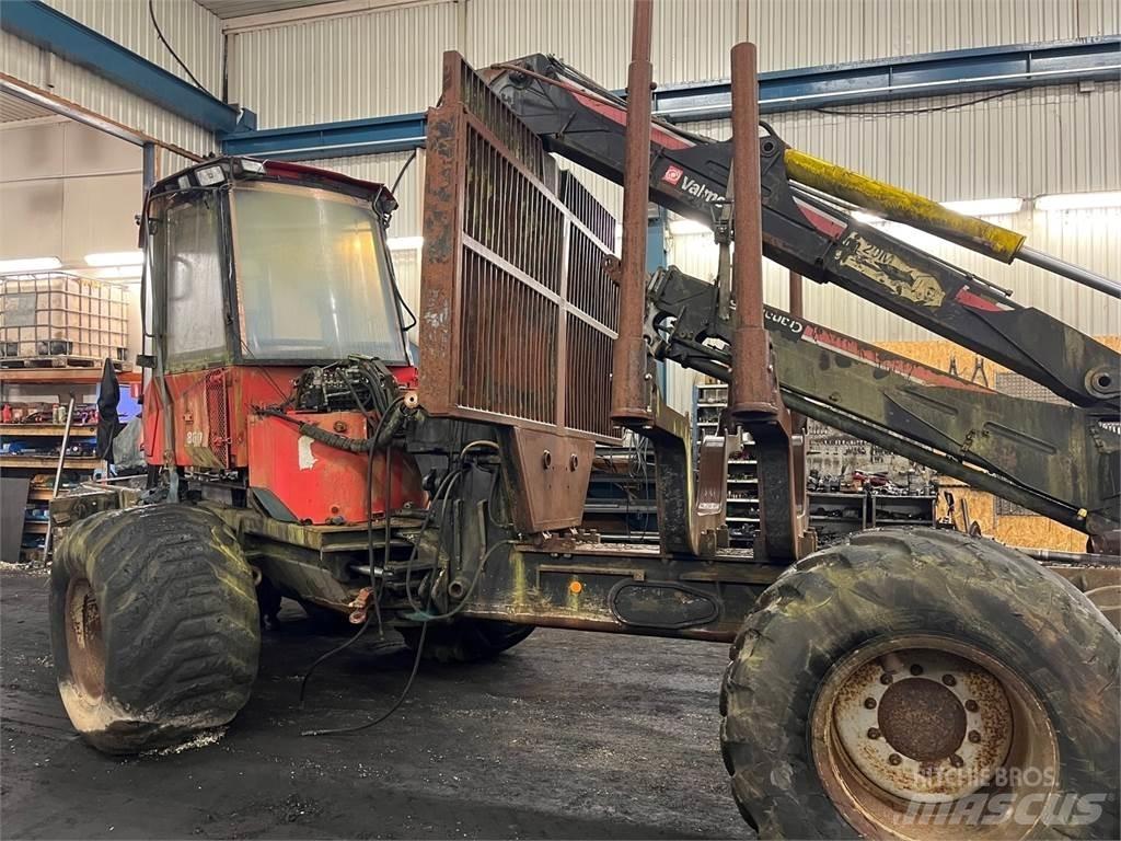 Valmet 860 Forvarderi