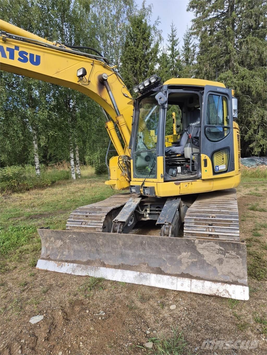 Komatsu PC138 US Bageri gusjeničari