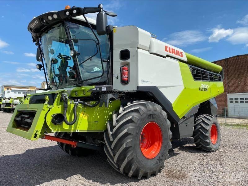 CLAAS LEXION 7400 Kombajni