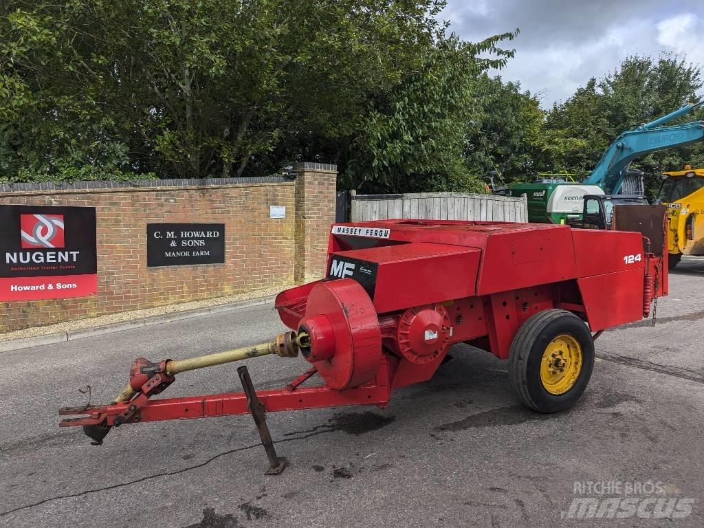 Massey Ferguson 124 Balirke za kockaste bale