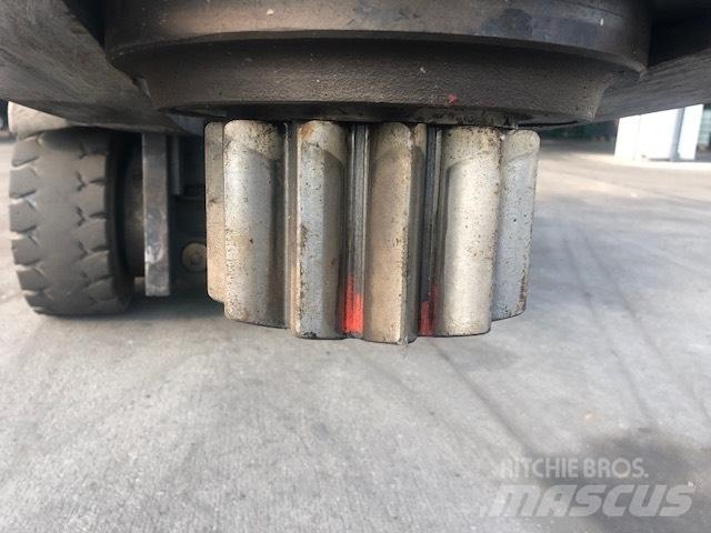 O&K RH 16 SWING GEAR Transmisija