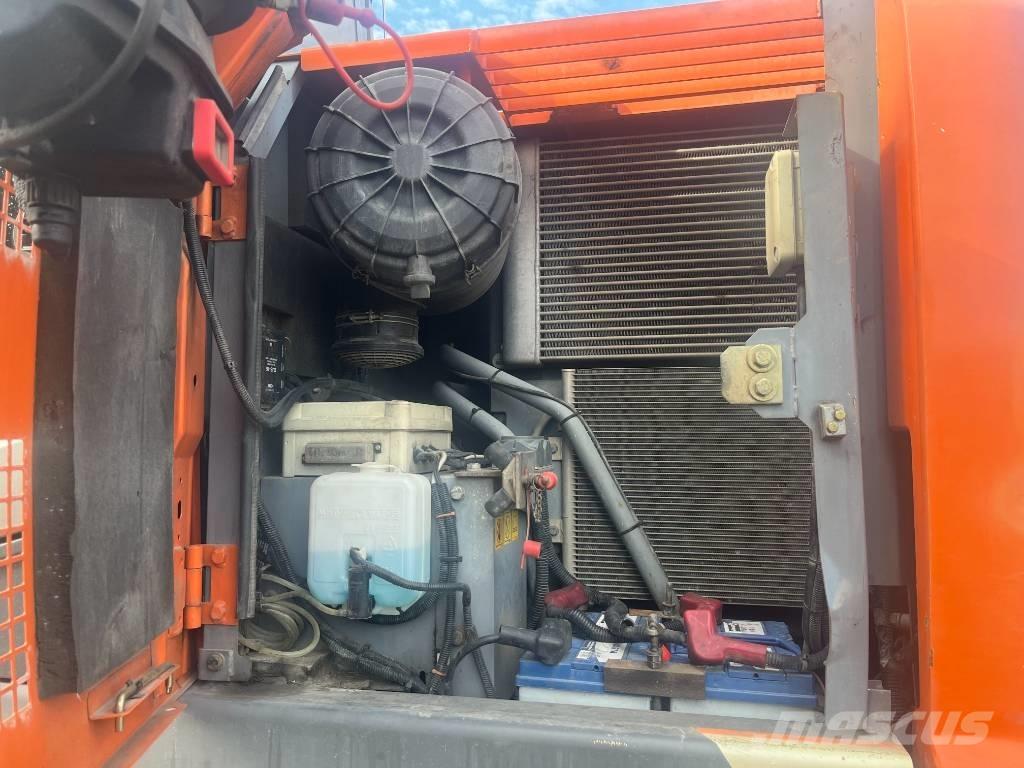 Hitachi ZX 145 W-3 Bageri na kotačima