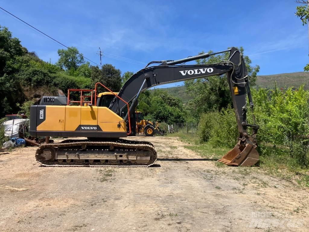 Volvo EC 220 E Bageri gusjeničari