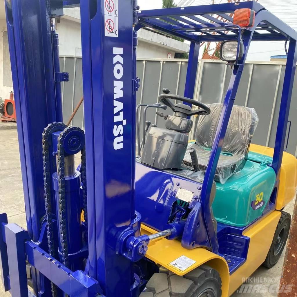 Komatsu FD 30 T-14 Dizelski viličari