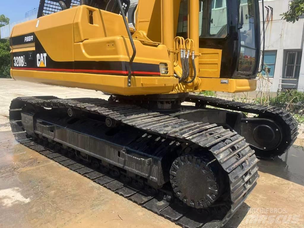 CAT 320 B L Bageri gusjeničari