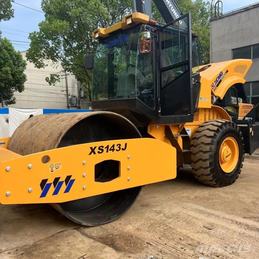 XCMG 143J Valjci sa jednim bubnjem