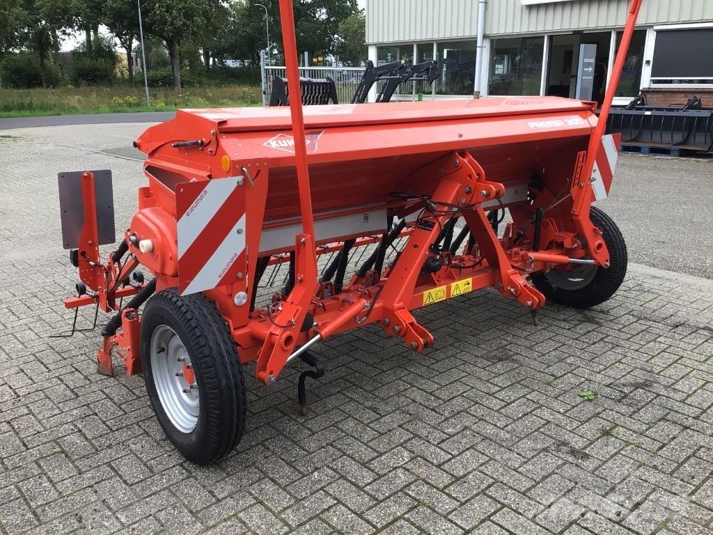 Kuhn Premia 300 Sijačice
