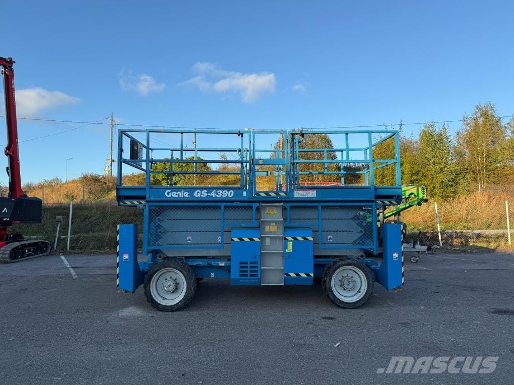 Genie GS 4390 Škaraste platforme