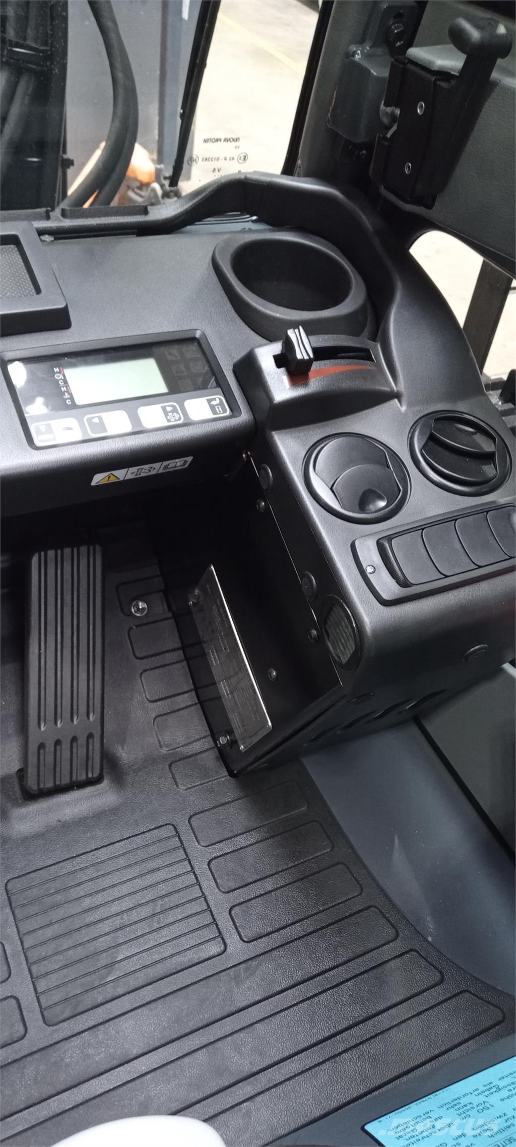 Toyota 52-8FDF25 Dizelski viličari