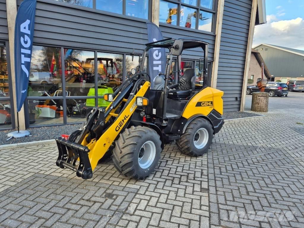 Gehl AL330 Mini utovarivači